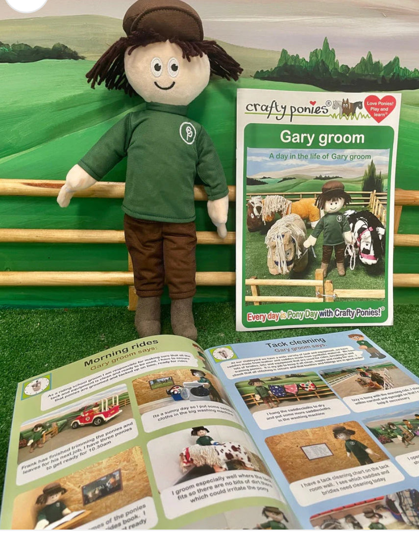 Gary the Groom - Crafty Pony Toy